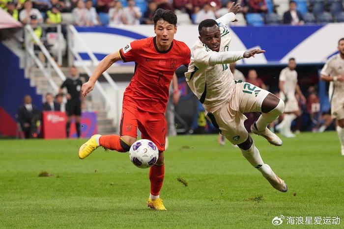 英超赛场再 英超赛场再