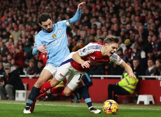 憑藉場上進 憑藉場上進